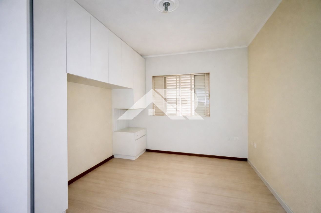 8C431AB2-98D0-47D2-910A-FD1D034C9327