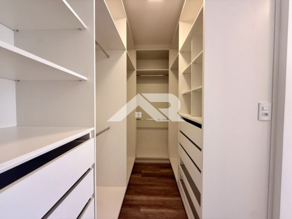 Dormitório 3 - Closet