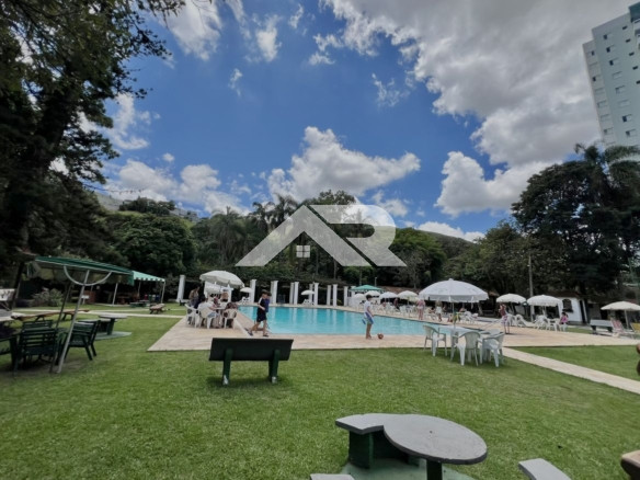 Piscina externa