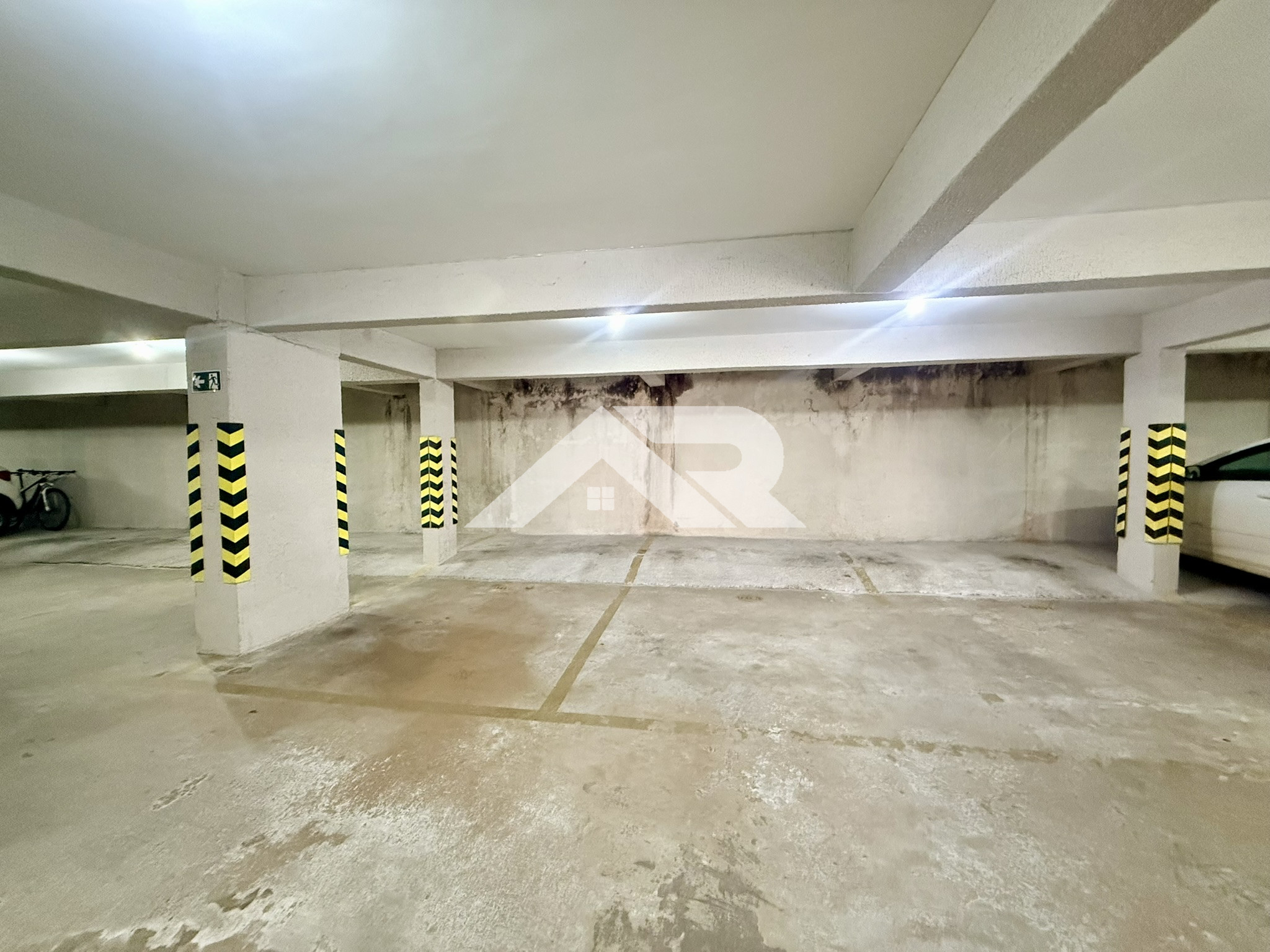2 vagas de garagem