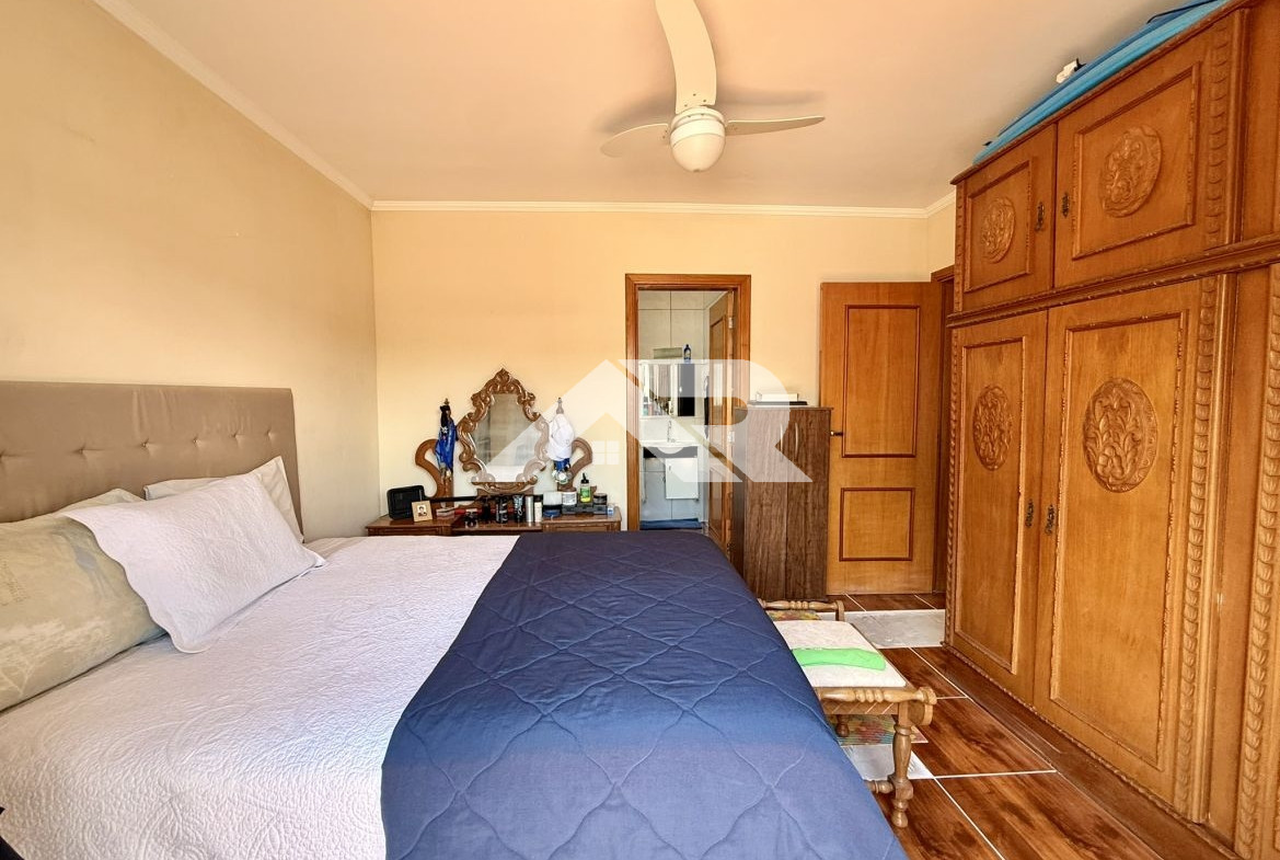 1169
